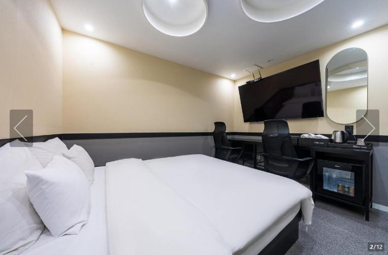 Jamsil Tomgi Hotel Seoul Exterior photo